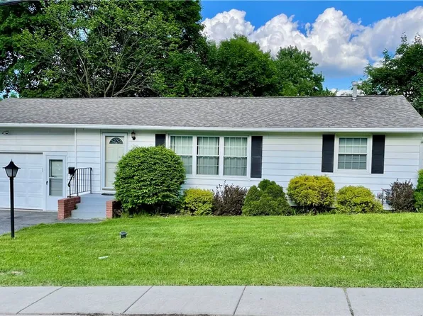 303 Fay Rd, Syracuse, NY 13219