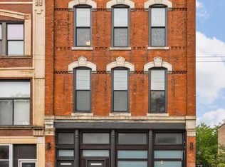 1124 N Milwaukee Ave #3, Chicago, IL 60642