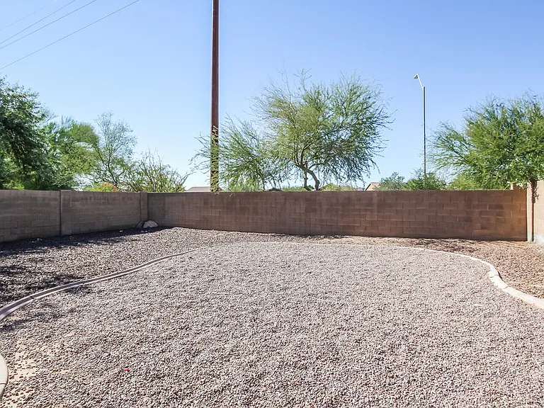 25832 N 66th Dr — Photo 16
