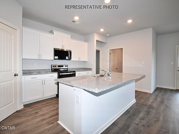 7th image of this home