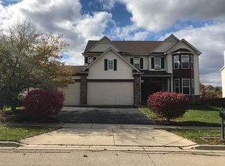 340 Denton Ln, South Elgin, IL 60177
