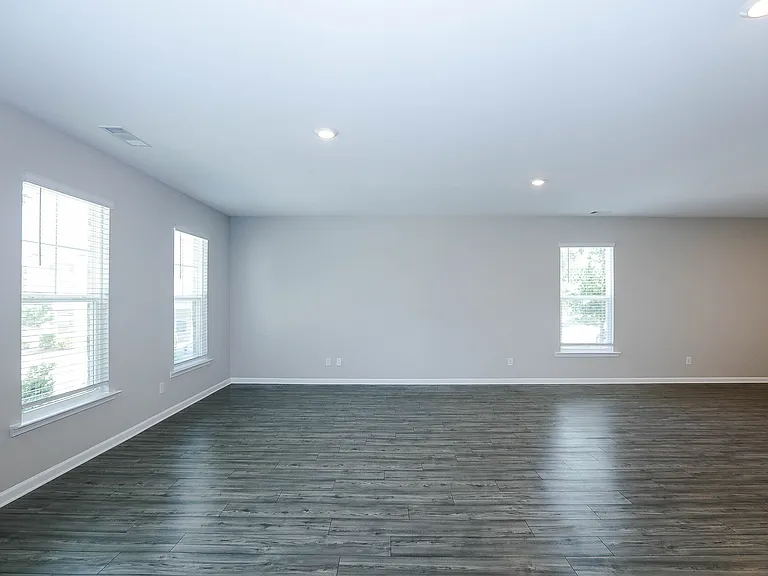 4355 Magpie Dr — Photo 8