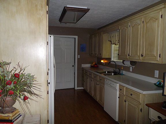 4th image of 106 Wilson Rd
