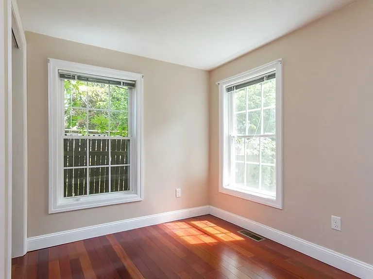 36 Willowdale Rd #1 — Photo 11