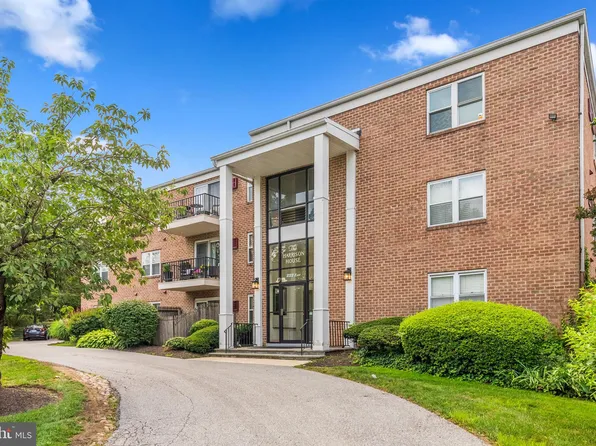 222 E Montgomery Ave APT 103, Ardmore, PA 19003