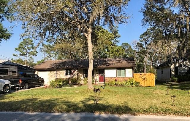 1st image of 2506 E Lake Dr