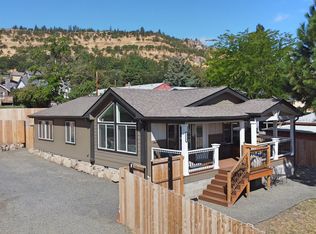 3020 W 10th St, The Dalles, OR 97058