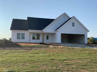 5729 Reed Creek Hwy #4, Hartwell, GA 30643