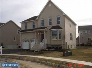 21 Carnation Rd, Monroe, NJ 08831