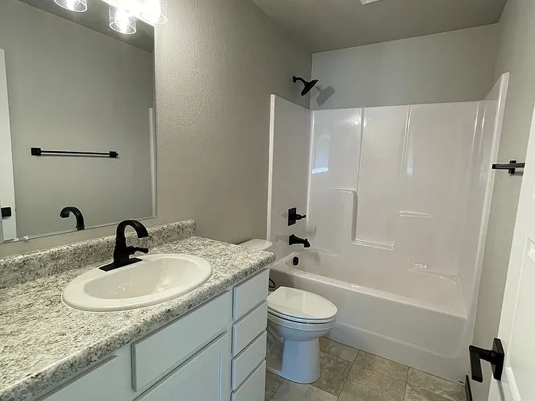 1127 Cobalt Dr — Photo 7