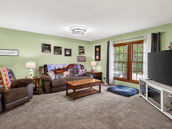 4th image of 1704 9th St NW