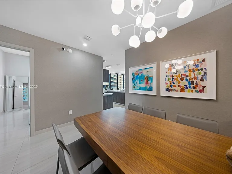 480 NE 31st St #2807 — Photo 9