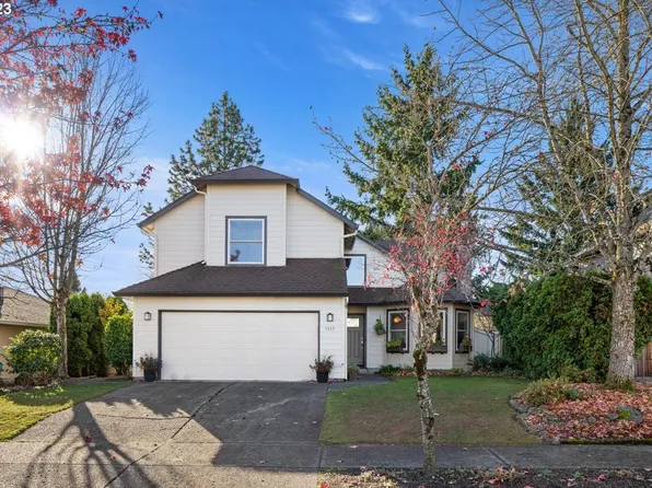 1515 SE Solomon Loop, Vancouver, WA 98683