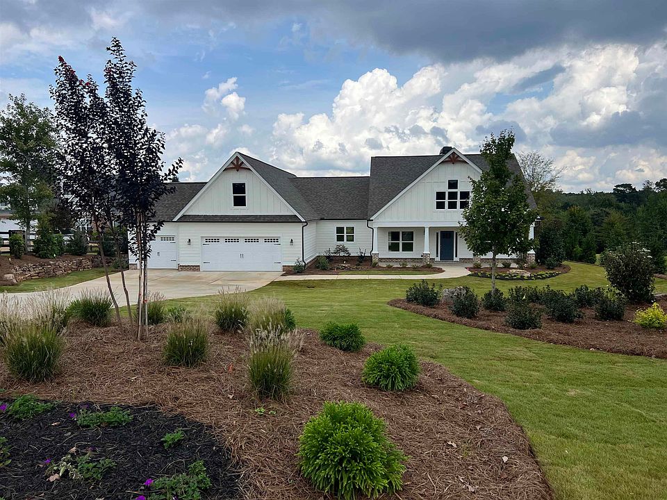 1st image of 139 Alexander Lakes Dr