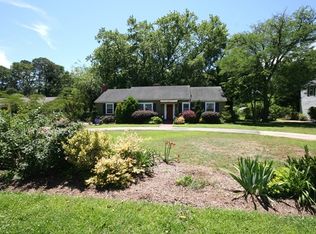 62 Mohawk Rd, Hampton, VA 23669