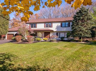 12 Nicholas Ct, Edison, NJ 08820