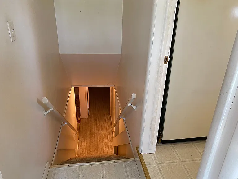 2029 Austin Ln — Photo 16