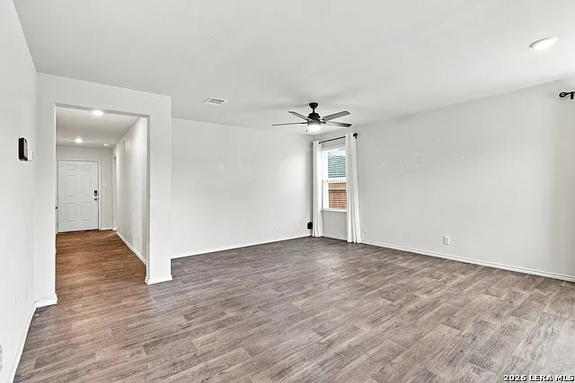 13529 Waxman Spark — Photo 11