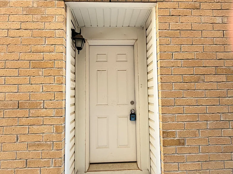 635 Hepburn Rd #BASEMENT — Photo 13