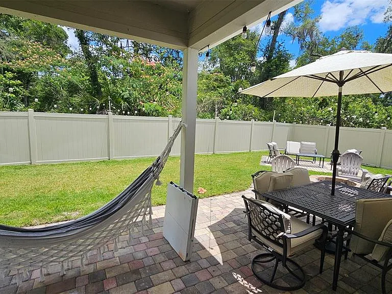 8380 SW 58th Pl — Photo 2