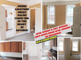 3102 35th St APT 4R, Astoria, NY 11106