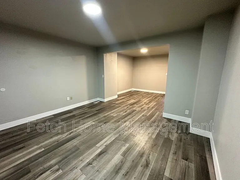 334 Lehman St — Photo 4