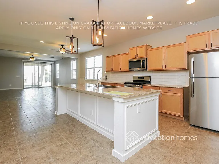 35997 N Urika Dr — Photo 7