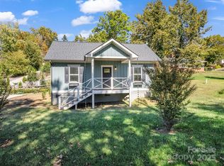 1112 Old Us Highway 70 W, Black Mountain, NC 28711