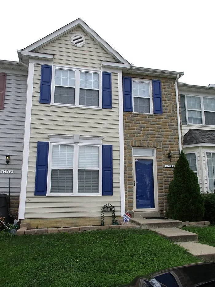 10745 Esprit Pl photo 1
