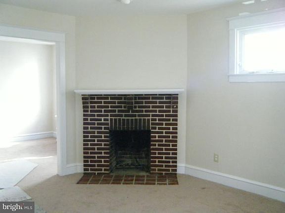 2nd image of 12 E Turnbull Ave