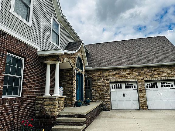 3rd image of 5035 Hidden Rdg