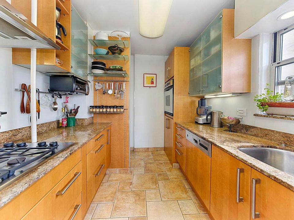 1st image of 1280 3rd Ave #14C