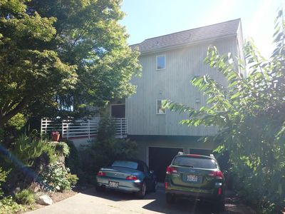 3600 33rd Ave SW, Seattle, WA, 98126