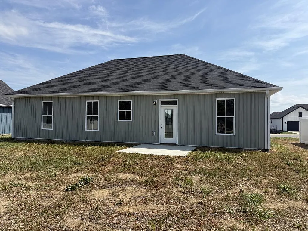 171 Pinehurst Drive — Photo 4