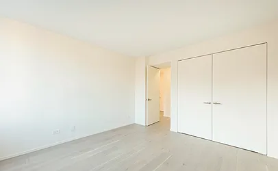 Rented by R New York