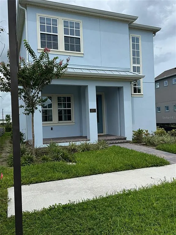 3 bed, 2.5 bath, 2385 sqft, $3,800 — Photo 1