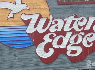 1518 Waters Edge Dr, Toms River, NJ 08753