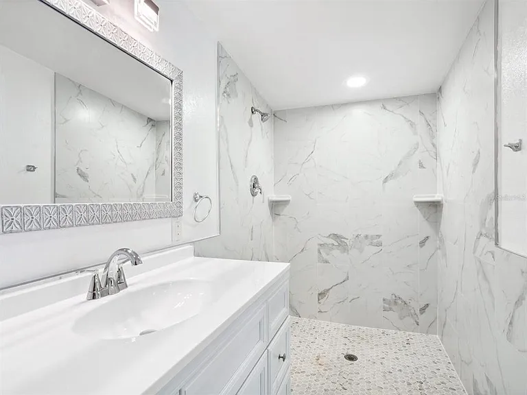 3115 Bay Dr — Photo 16
