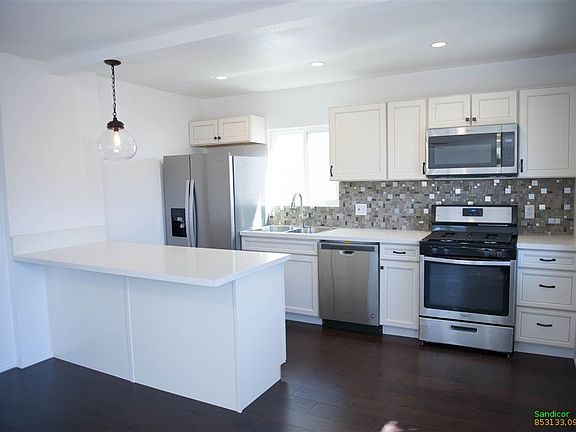 2nd image of 3539 Fairmount Ave