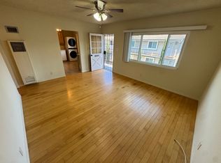 1713 Park Ave APT 4, Long Beach, CA 90815