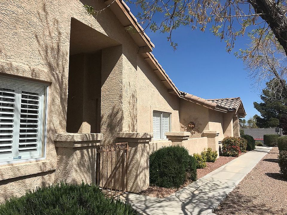 2nd image of 2035 E Warm Springs Rd Unit 1032