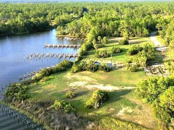 24616 Yacht Club Dr, Pass Christian, MS 39571