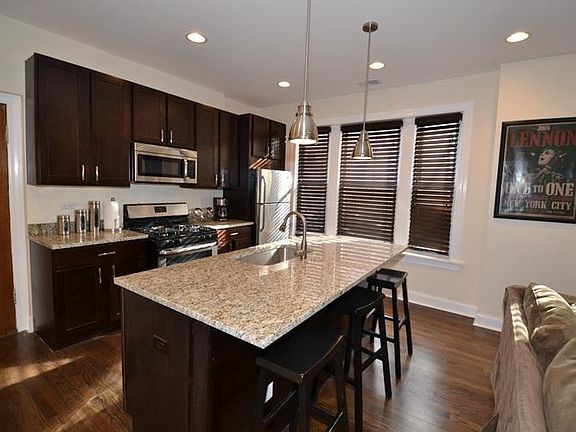 5th image of 2506-08 W Argyle St #2