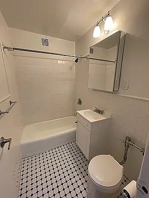4th image of 40-71 Elbertson St #D2