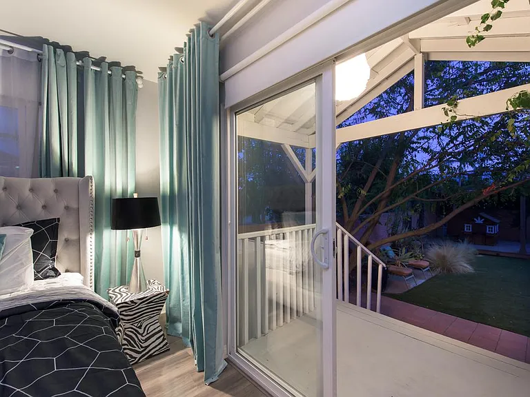 2214 W Verdugo Ave #B — Photo 4