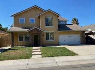 2923 W River Dr, Sacramento, CA