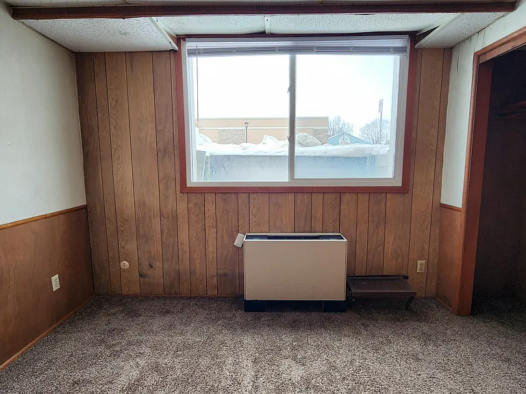 820 Broadway Ave N #102 — Photo 13