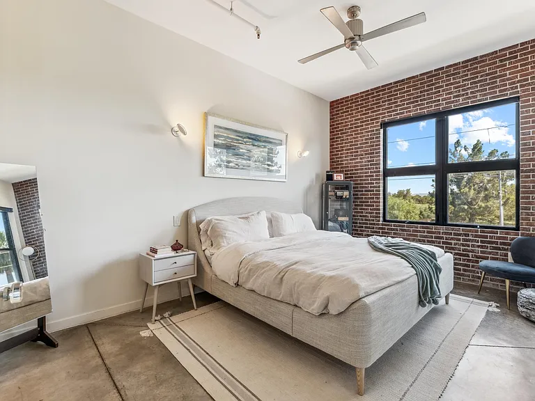 914 E Osborn Rd #303 — Photo 10