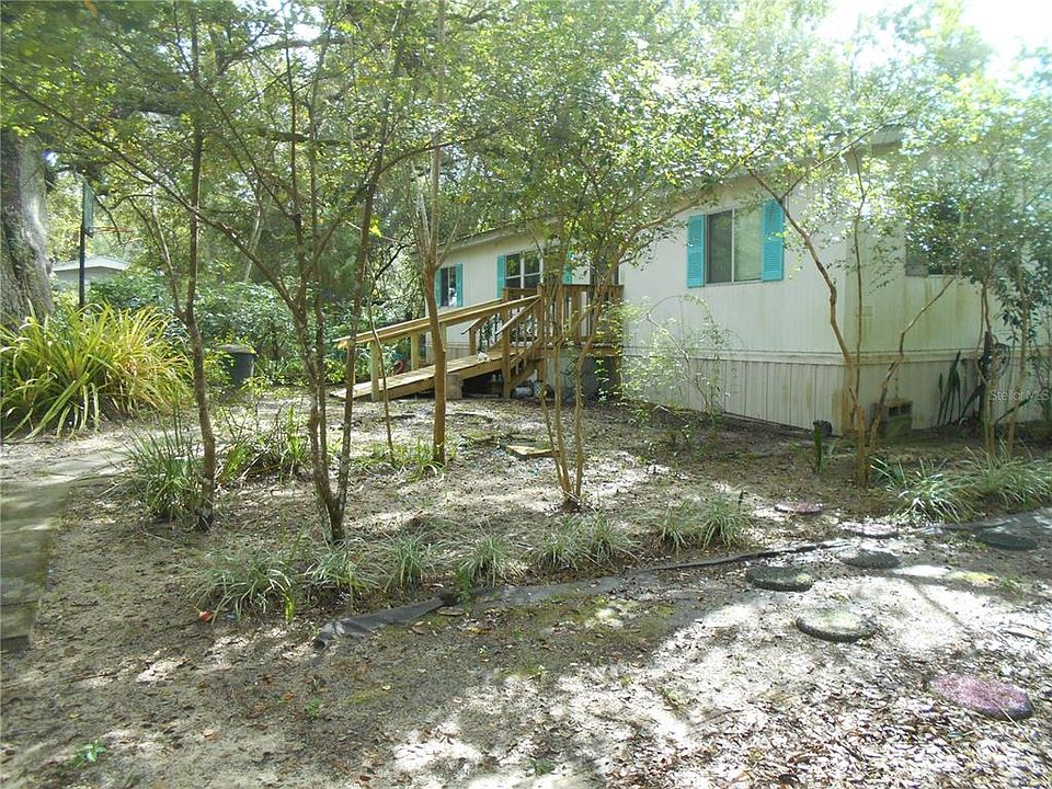 1st image of 20425 NE 143RD STREET