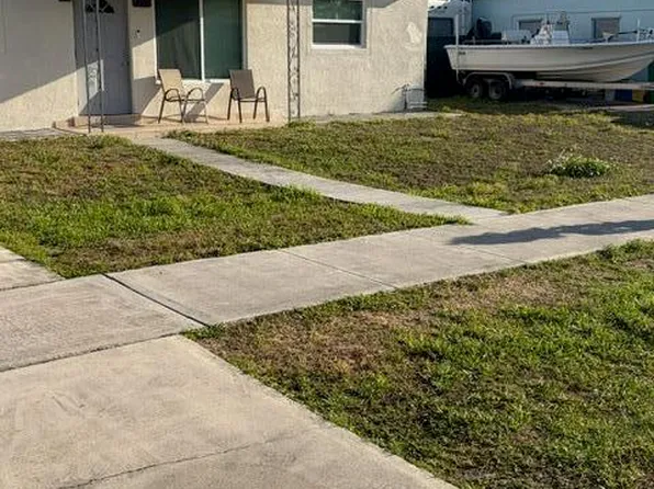 320 Winged Foot Road, Palm Springs, FL 33461